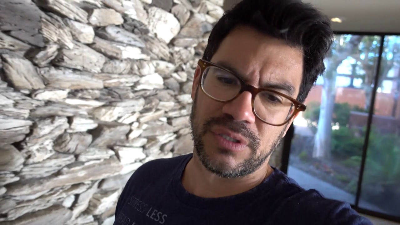 Tai Lopez – Fan Page Domination Review